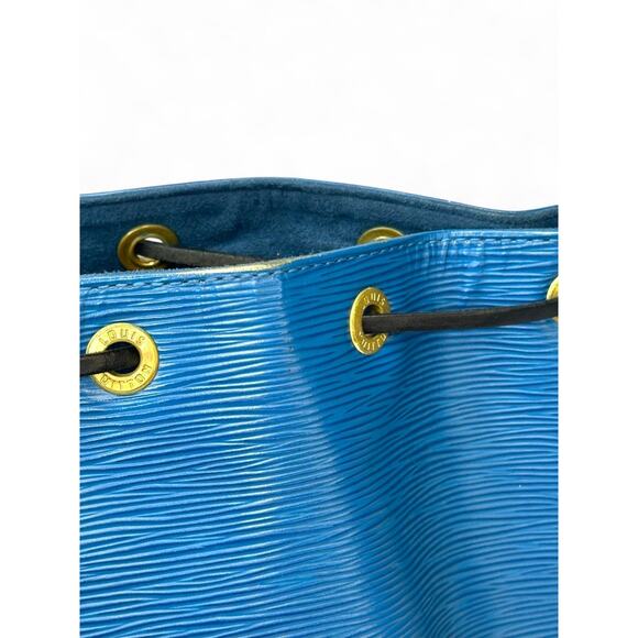 Louis Vuitton Epi Leather Petit Noe Bucket Bag - Picture 7 of 14